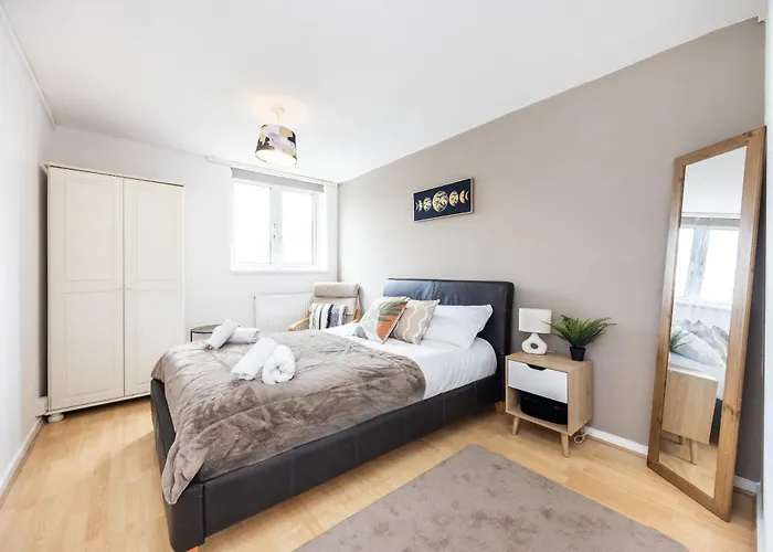 The King\'S Cross Stylish Suite